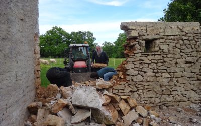 Démolition de l’ancienne remise  de petits matériels